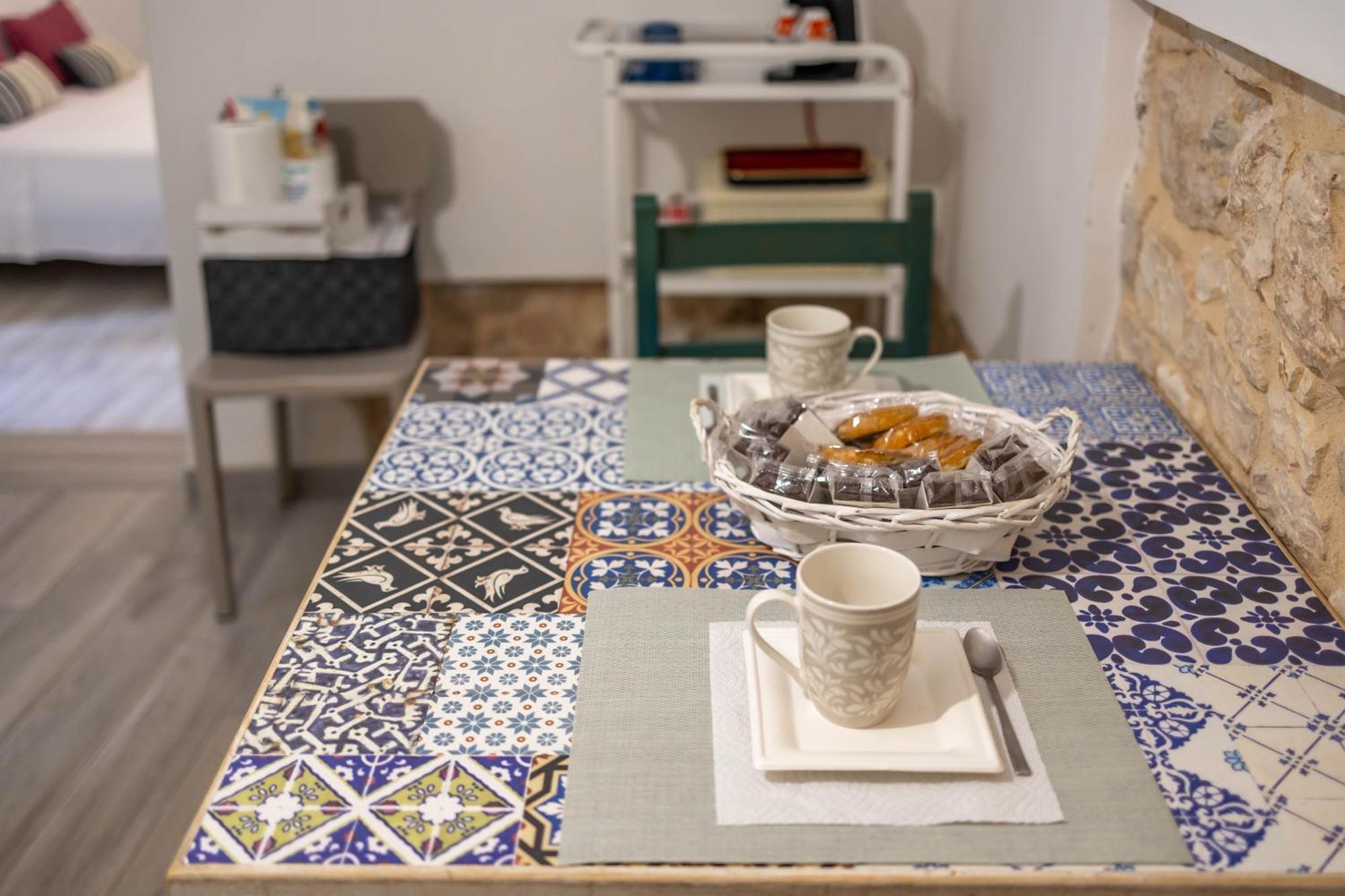 Antiche Mura Apartments"Nido Di Puglia" Monovano Turi Exterior foto